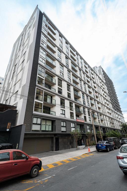 1BR Premium Privado · Larco · A/C · Recep. 24h - 5
