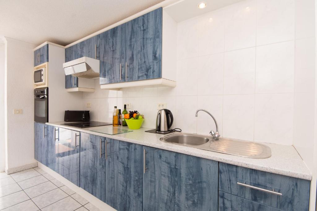 Lovely 4 Bedroom Holiday Villa - 3