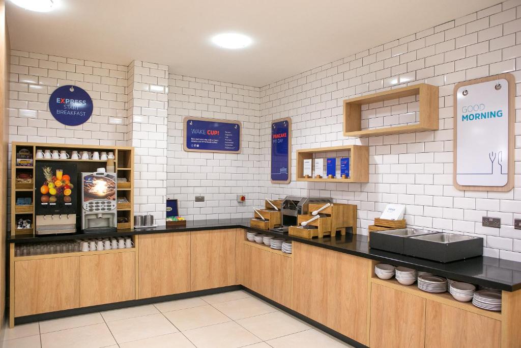 Holiday Inn Express Hull City Centre By IHG お料理のイメージ