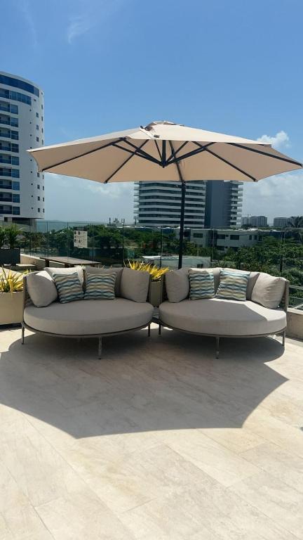 Sea View Apartment Suite with Pool, 3 min to the Airport - 3
