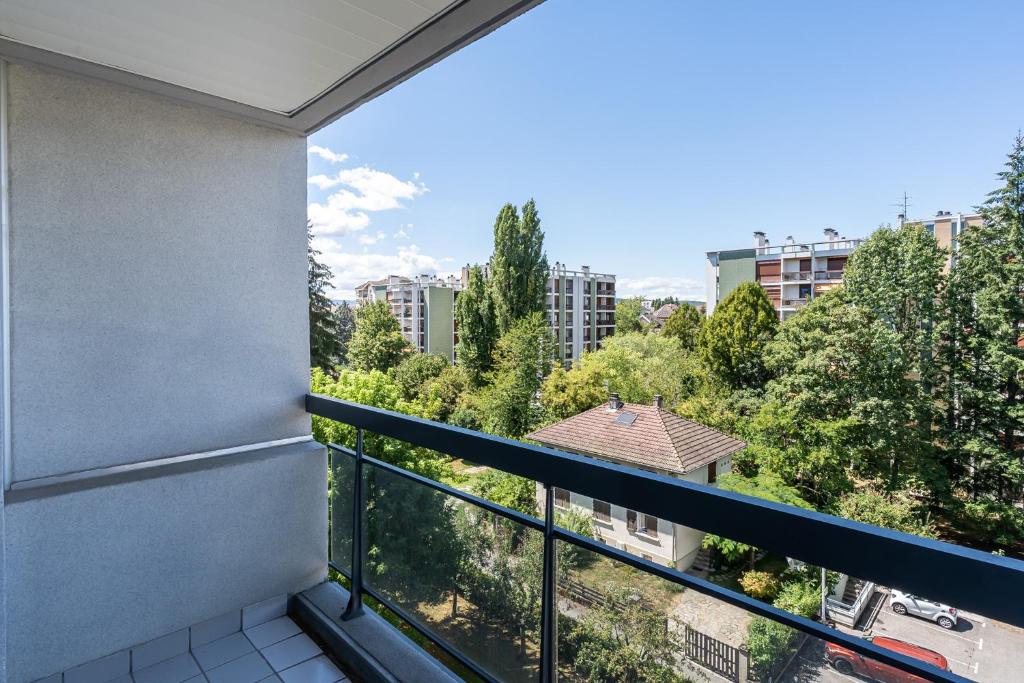 Balcon vue Mont-Veyrier, à 2 pas du lac - 3