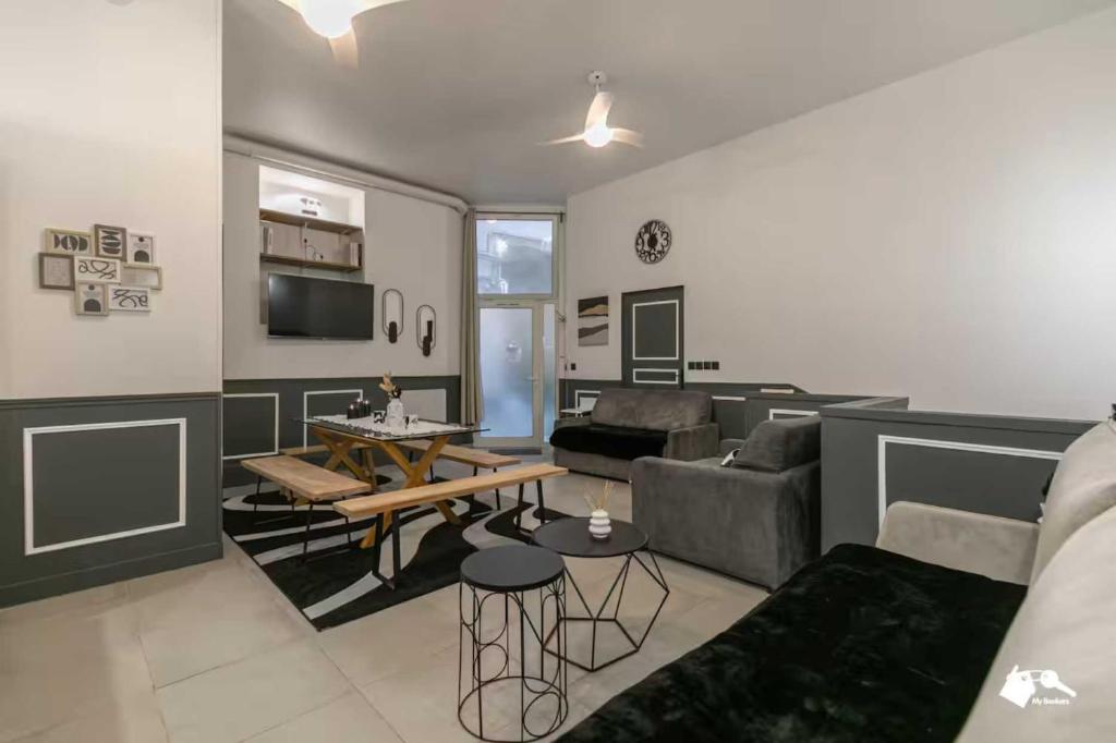 Magnificent suplex - 3BR 12P - Montorgueil - 2