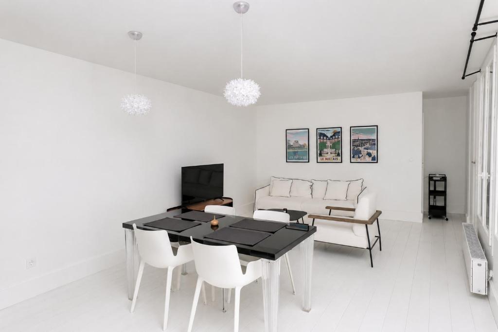 Stylish Le Marais Apartment Near Paris Oldest Market - 2