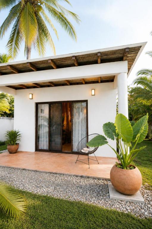 La Punta Ocean Breeze Suites - Palapa Suite - 5