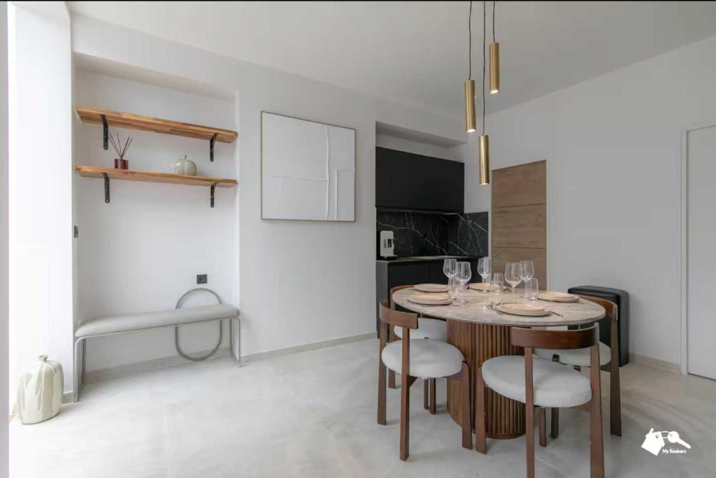 Stunning Apartment - 4BR 8P - Gare de l'Est - 5