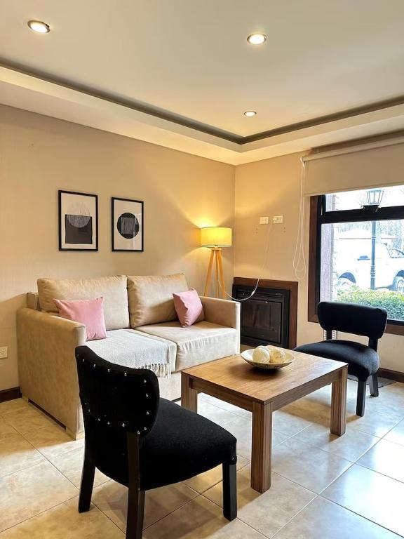 Aparts Calafate Suites - 4