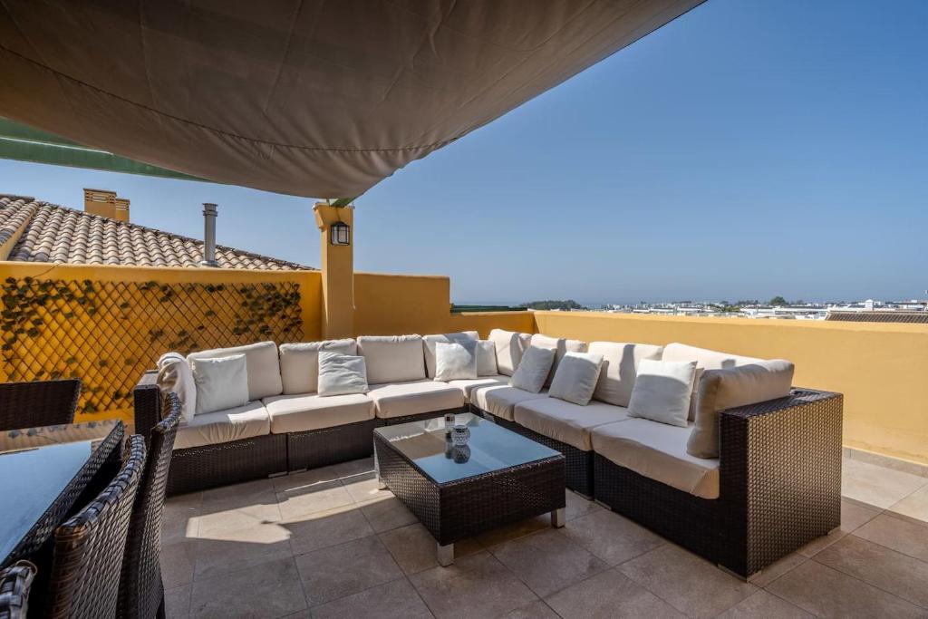 Adb352 - Penthouse Walk To Beach & Town - 3
