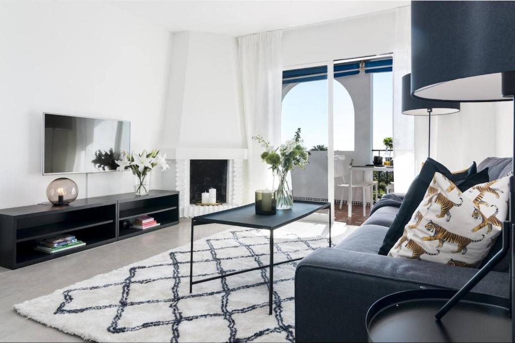 Rdm - Stylish Holiday Apartment With Ocean Views - 4