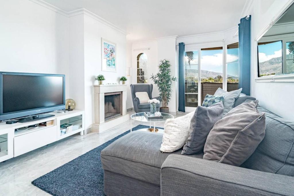 Sat2 - Modern 2 Bedroom Apartment With Ocean View - 2