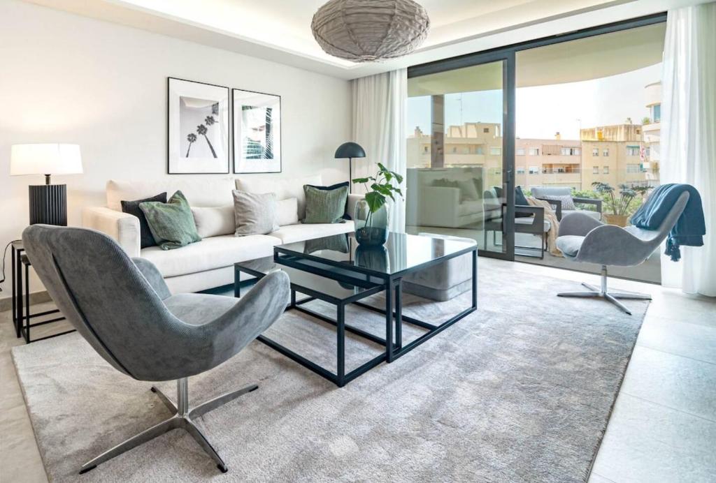 In33K- Stunning City Apartment Close To Beaches - 3