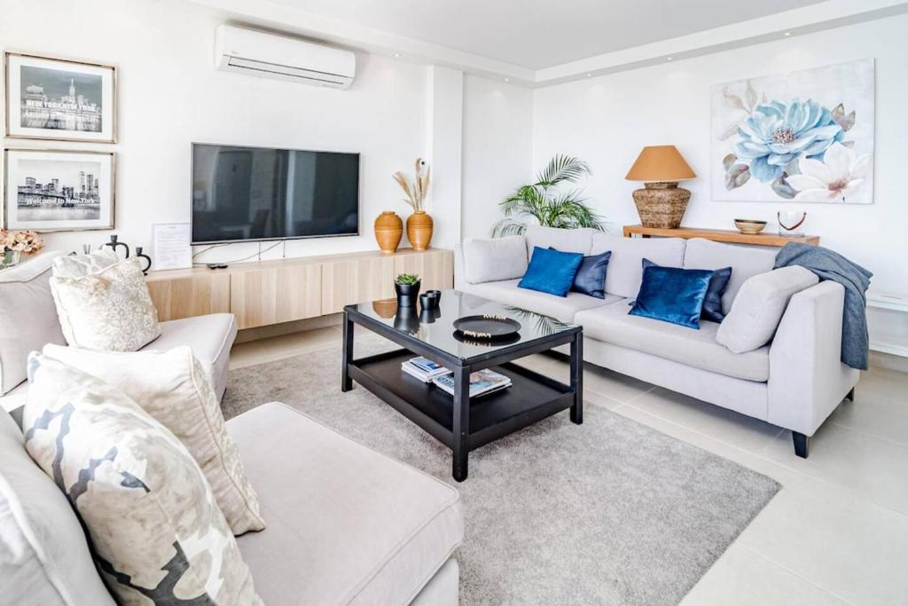 Cp - Modern Beachside Apartment In Estepona - 4