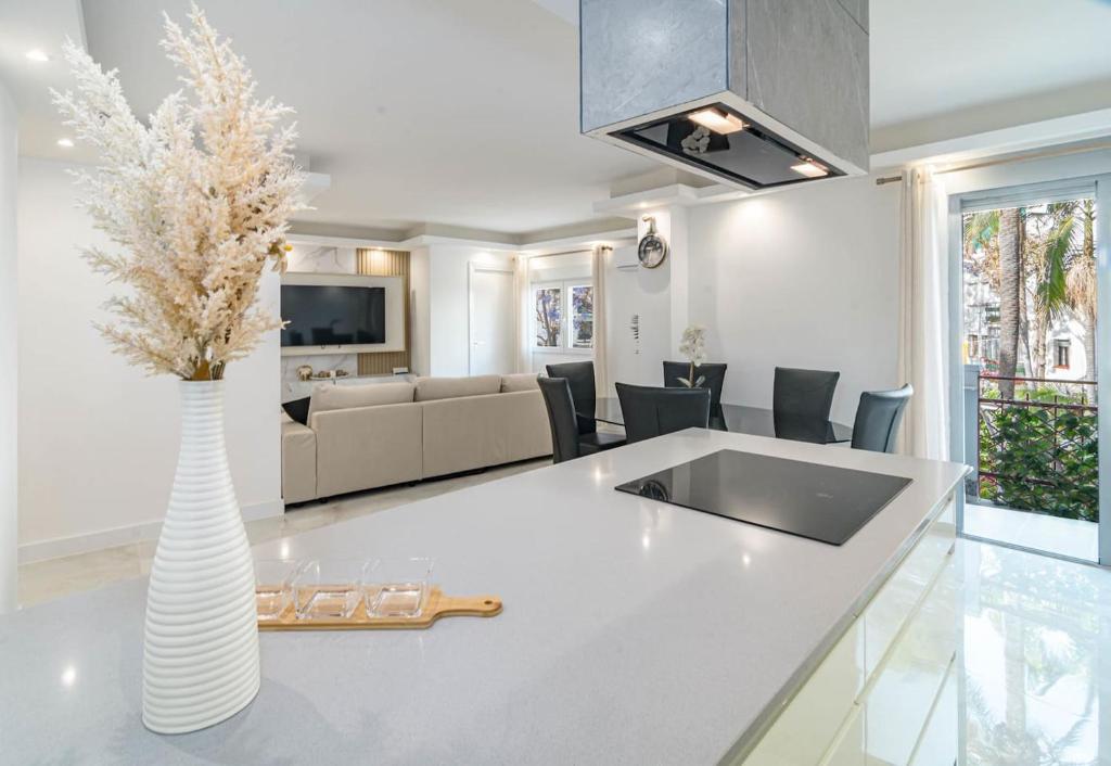 Terr69- Bright City Gem In Charming Old Town - 1