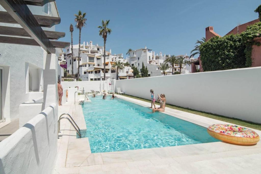 Ivy - Scandinavian Apartment In Nueva Andalucia - 2
