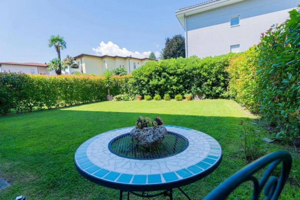 ASCONA ISOLA VERDE Familienfreundliche sonnige Ferienwohnung mit 100m2 eigenem Garten & Klimaanlage - 5