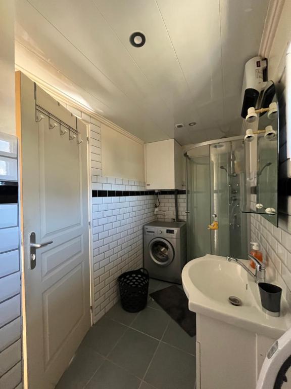 Appartement dans une maison individuelle - 1