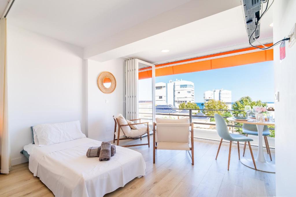 Cubo's Sea View Studio 100m from the Beach - 5