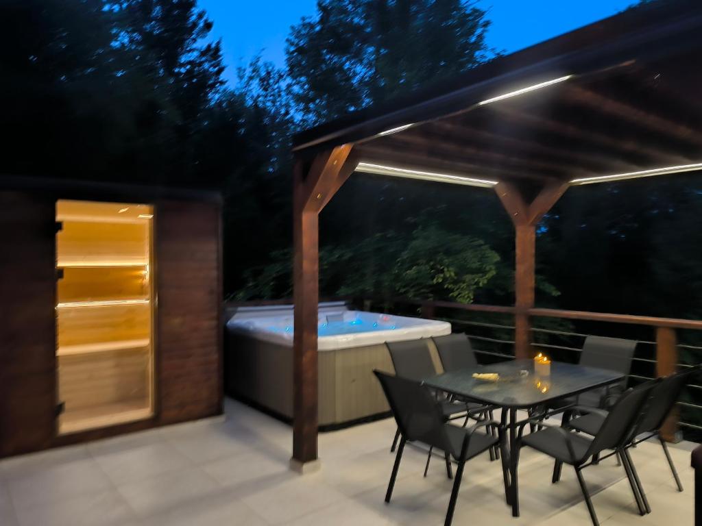 Chalet Vista - 5