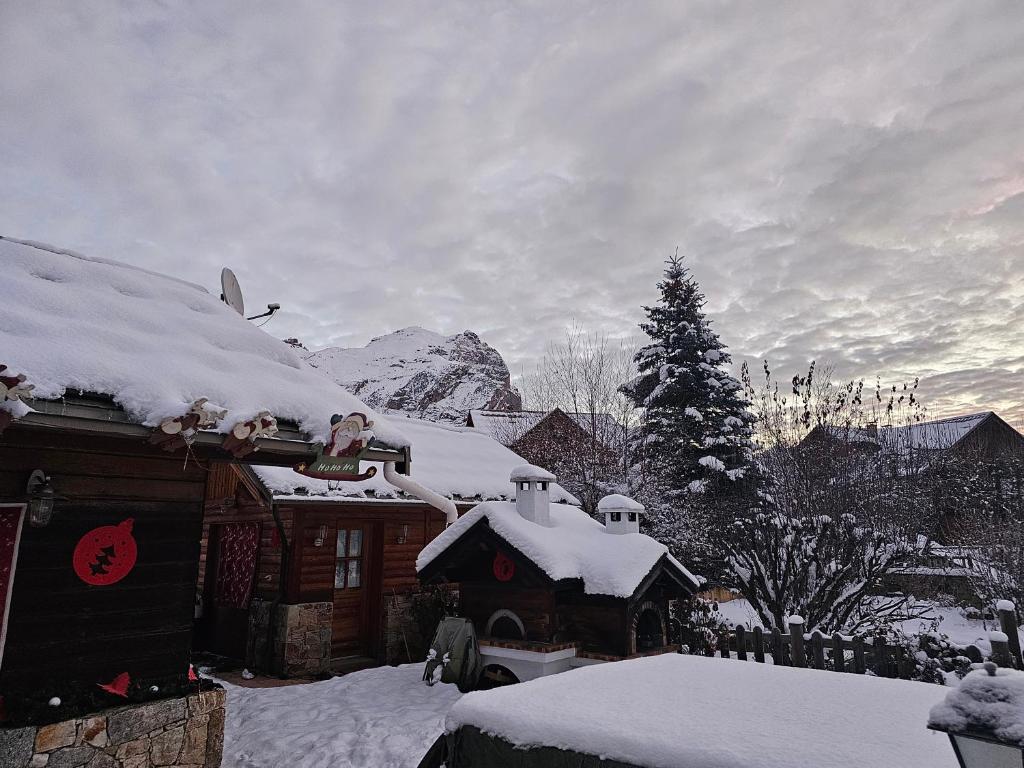 Chalet en bois "Les 3 Petits Cochons" Puy Saint Vincent Village - 3