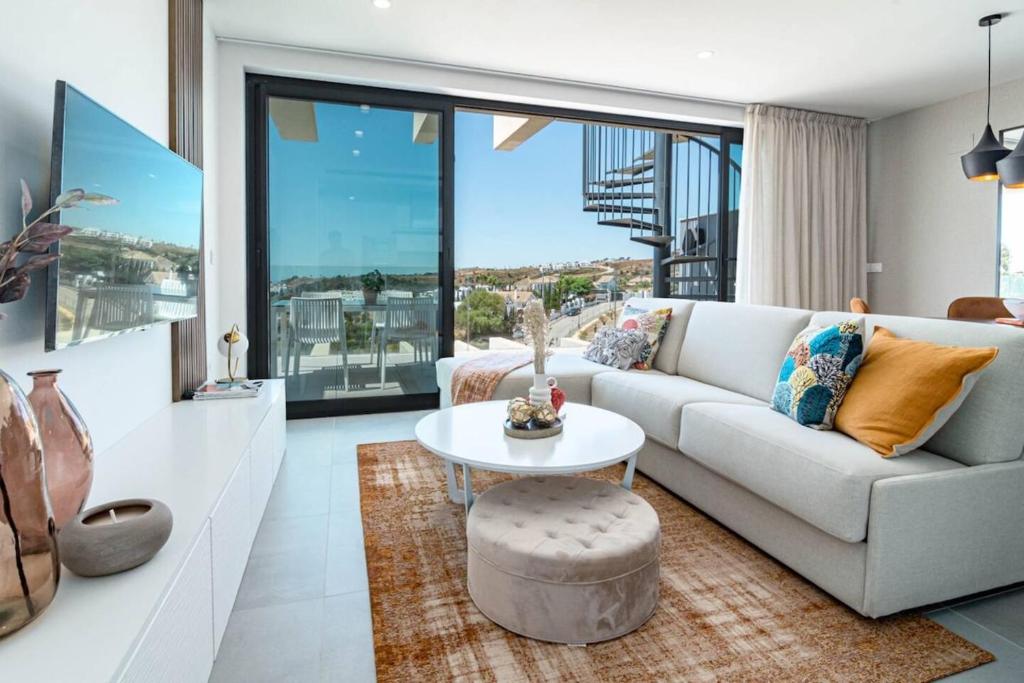 Oasis325- Top Class Penthouse With Stunning Views - 4