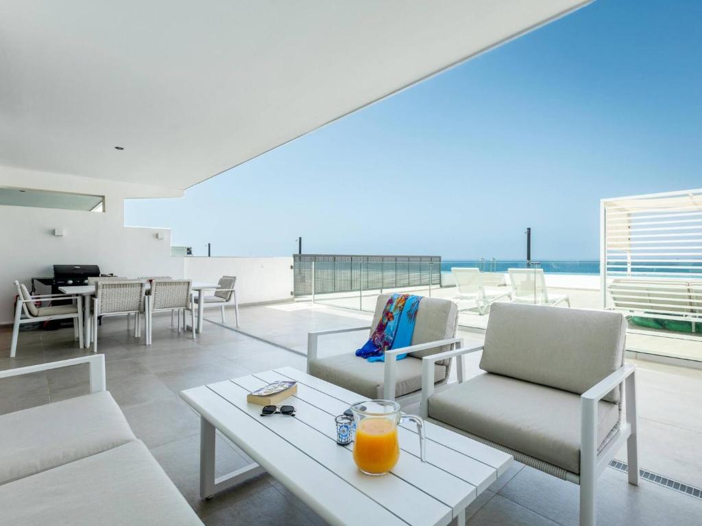 Modern Residence Minerva - 2