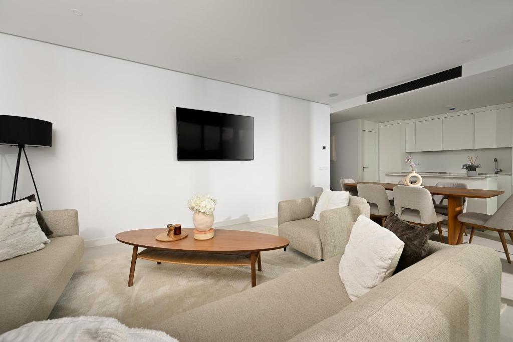 Modern Apartment With Terrace In Higueron - 5