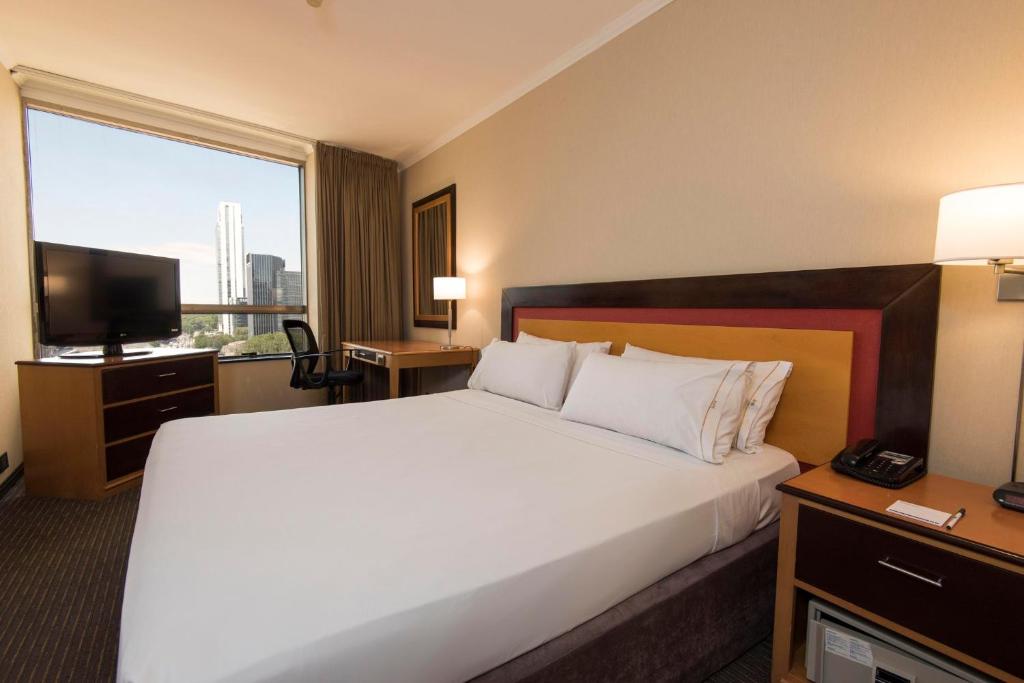 Holiday Inn Express Puerto Madero by IHG - 3