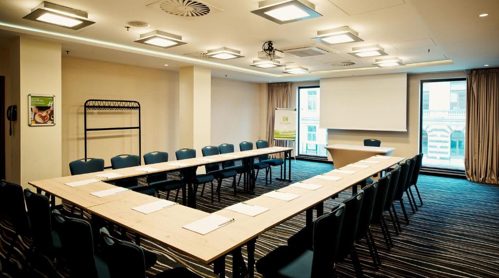 Sala de reuniões / Salões de baile