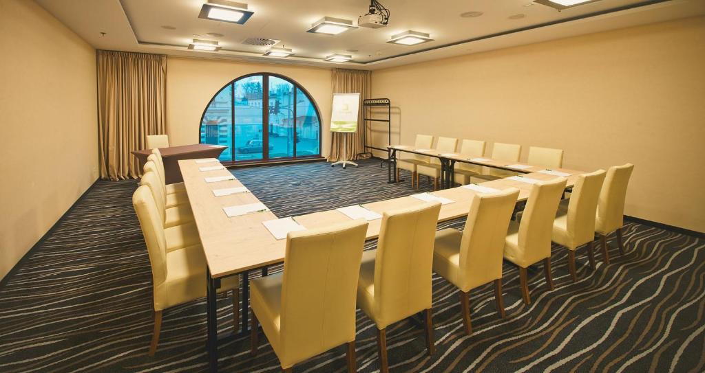 Sala de reuniões / Salões de baile
