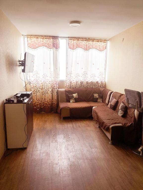 Acogedor departamento para descansar, distraerse, divertirse o compartir en pareja o familia de 2 habitaciones y oficina - 2