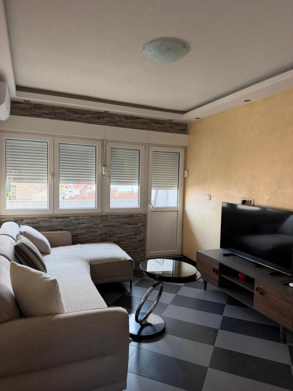 Wolf Apartment with Sea View in City Center - 1