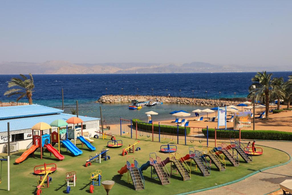 Public Security Hotel & Chalets