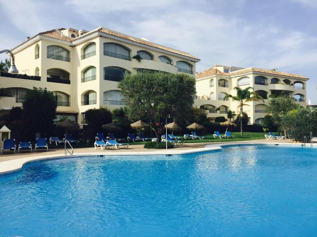 3 bedroom apartment Bahia de Marbella - 2