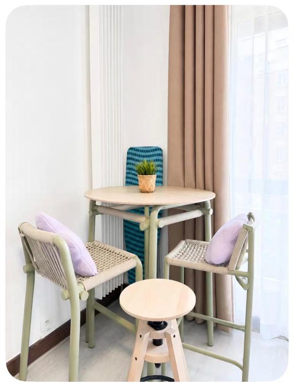 Grand studio Faubourg SaintHonoré Paris 8th - 4