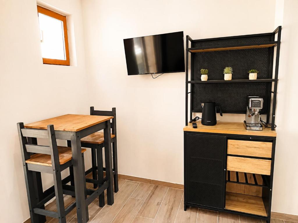 Le Comptoir de la Roquette Air conditioning Espresso Bar - 2