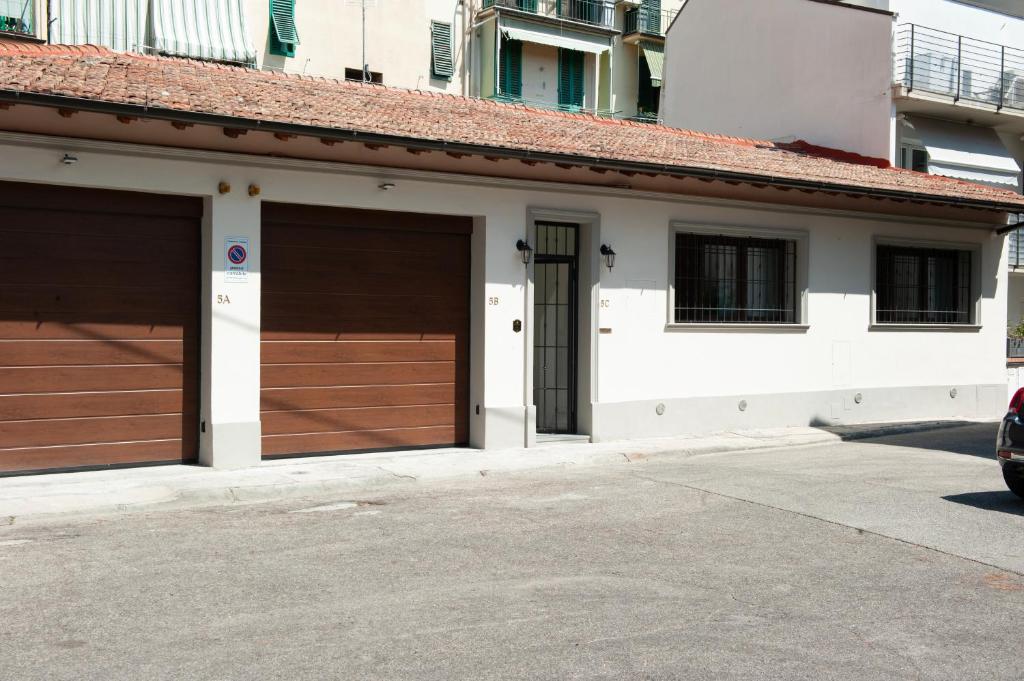 Parcheggio & Giardino Privato - Tramvia a 5 minuti - 3