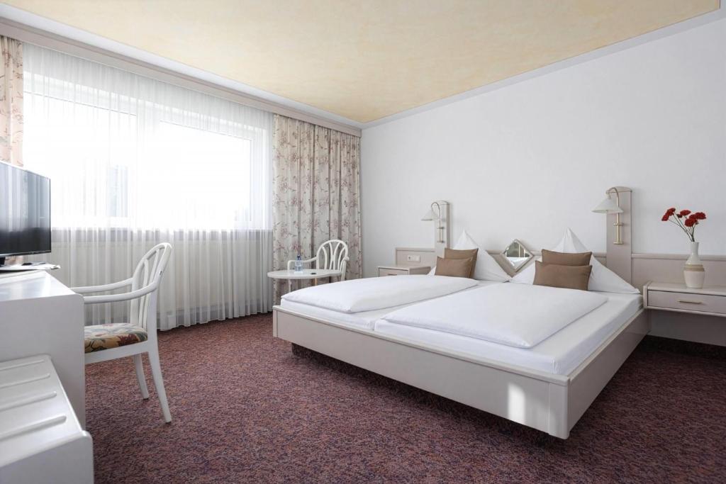 Arthotel ANA Panorama, Trademark Collection by Wyndham - 1