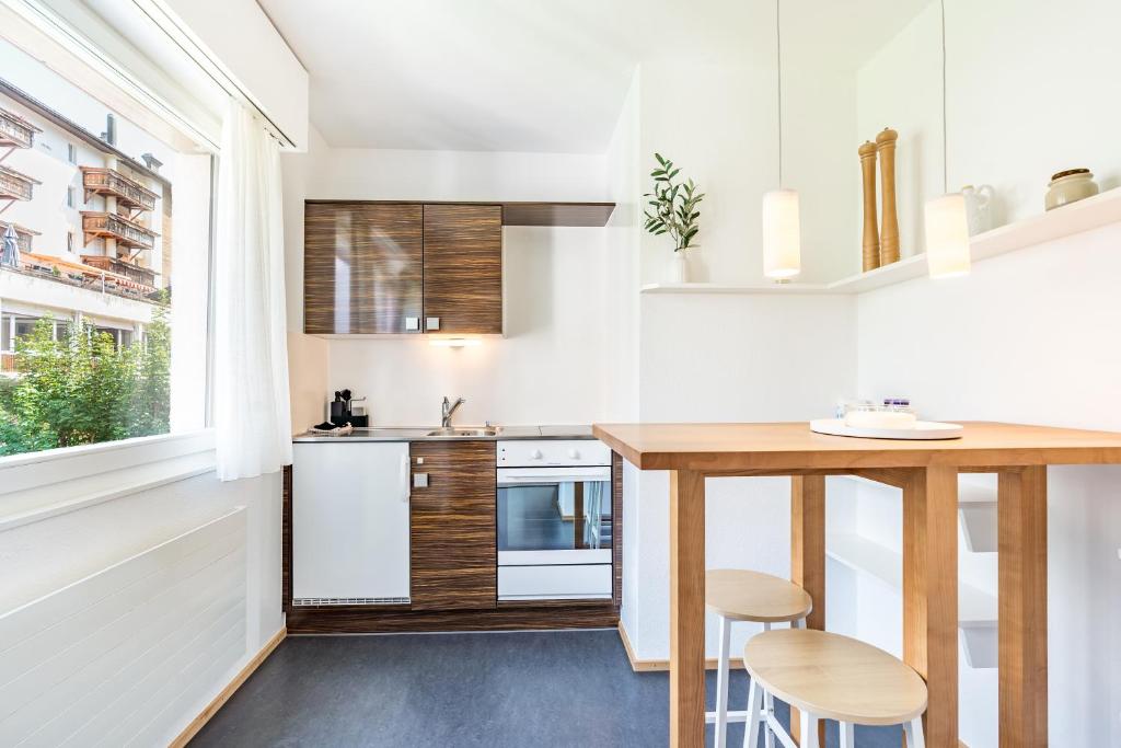 Moderne 2,5 Zimmer Wohnung Mayenzett - 3
