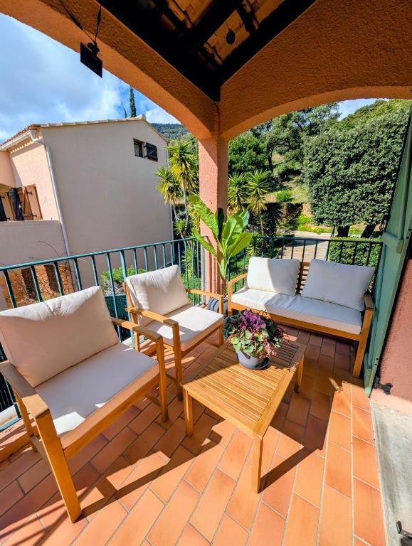 Résidence avec piscine, hébergement climatisé 6 couchages deux chambres - 3