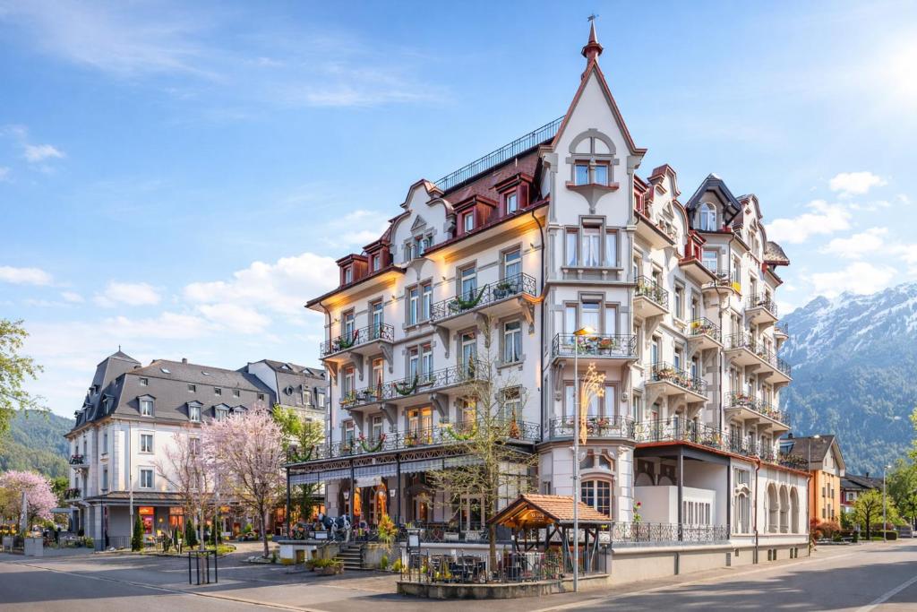 Carlton-Europe Vintage Adults Hotel - 1