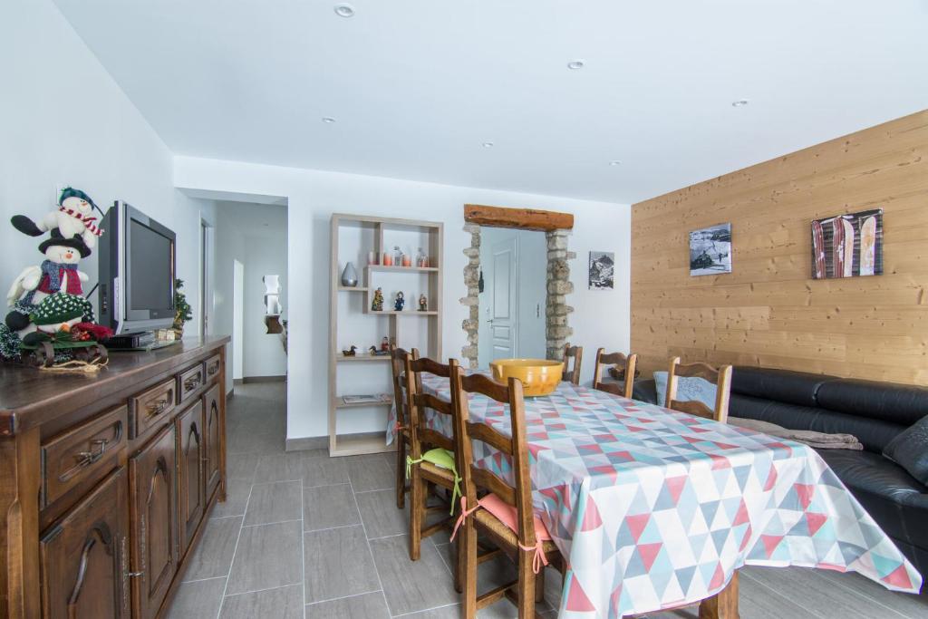 Chalet Les Ecrins - 3 pièces 6 personnes 4 exposé Sud MAE-8234 - 2