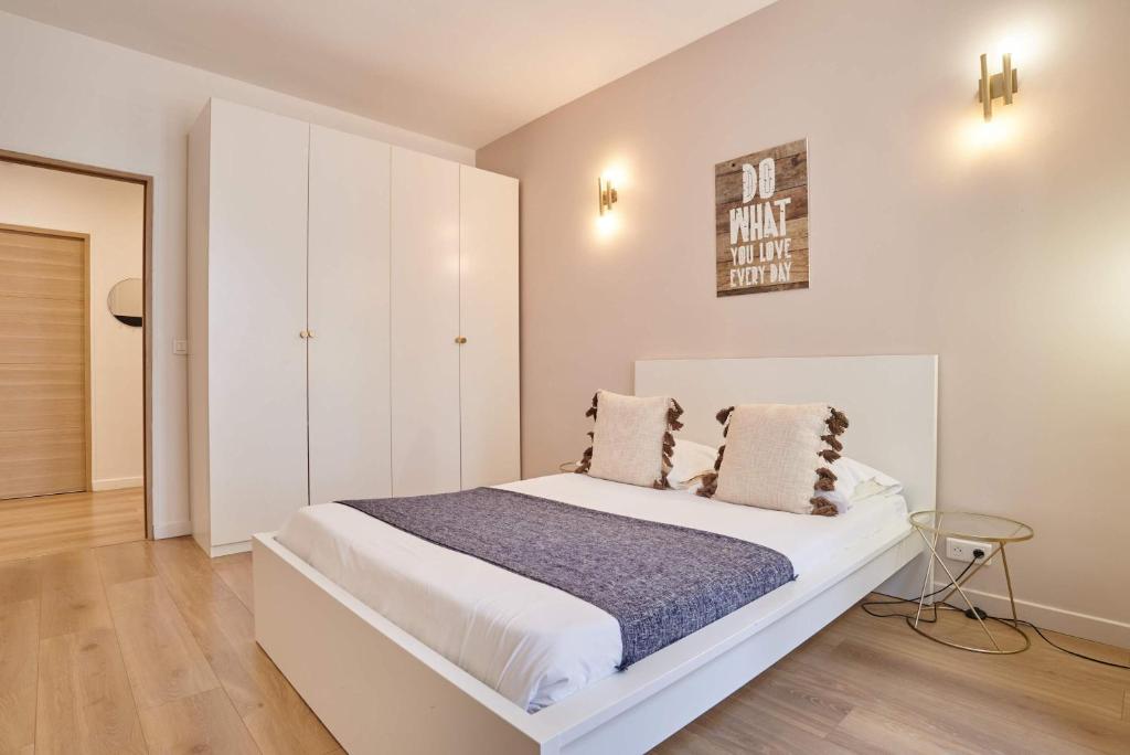 Apartment Parc des expositions by Studio prestige - 4