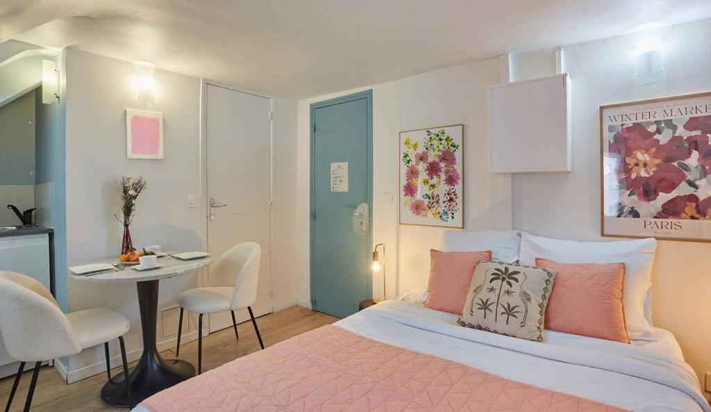 Studio Place Vendome by Studio prestige - 2