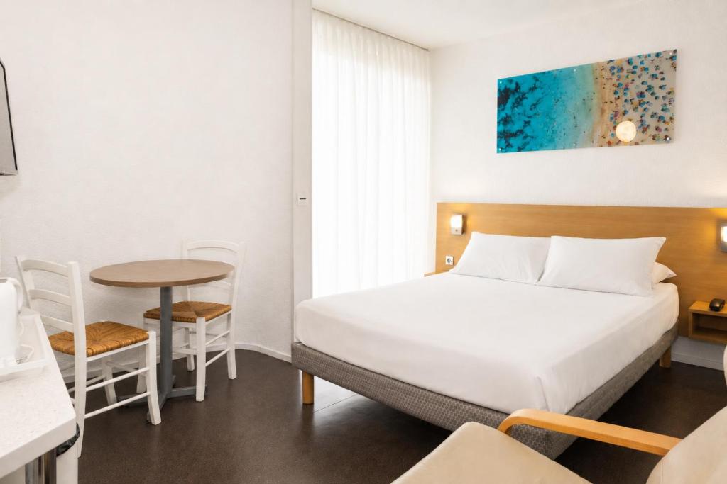 Hotel Thermes Les Ecureuils-Dax - 3