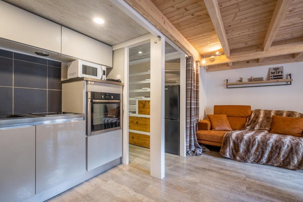 Grand Roc A - 3 bedrooms Apartment Next to skilift - By Cozee Rentals - 2