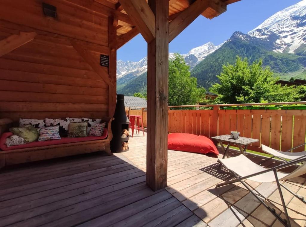 Chalet CLADIE - Private Jacuzzi & Sauna - View of Mont Blanc range - By Cozee Rentals - 3