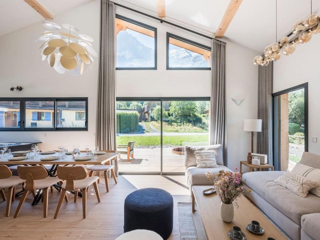 Chalet Bossonge - Nordic bath - 4 Bedrooms - By Cozee Rentals - 2