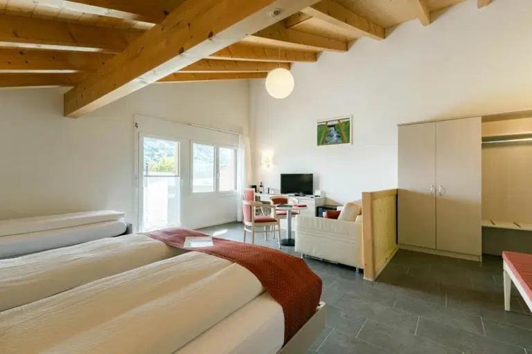 Chalet Gafri -Boutique B&B - comfort and hospitality - near Interlaken - 4