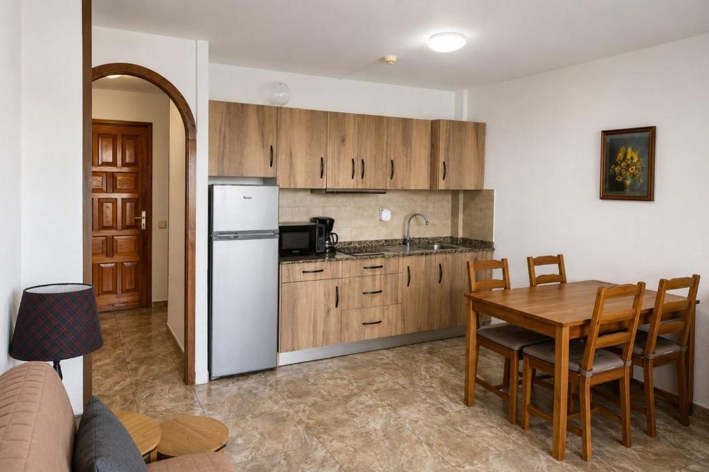 GuestReady - El Cardenal with Pool near Beach - 4