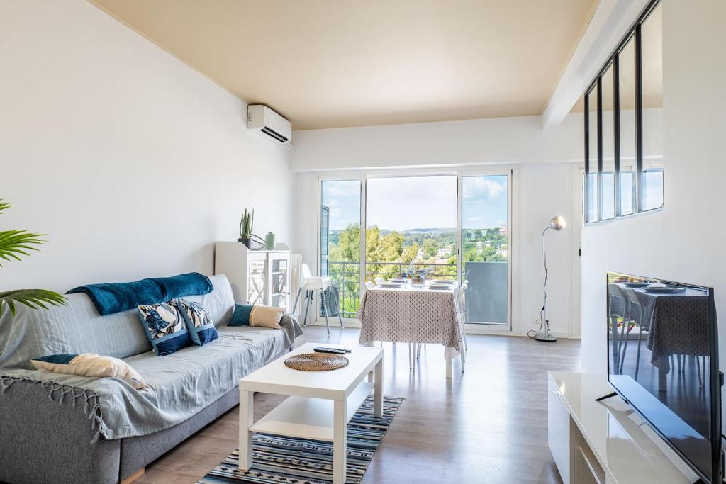 Bright cocoon with sea views - 4