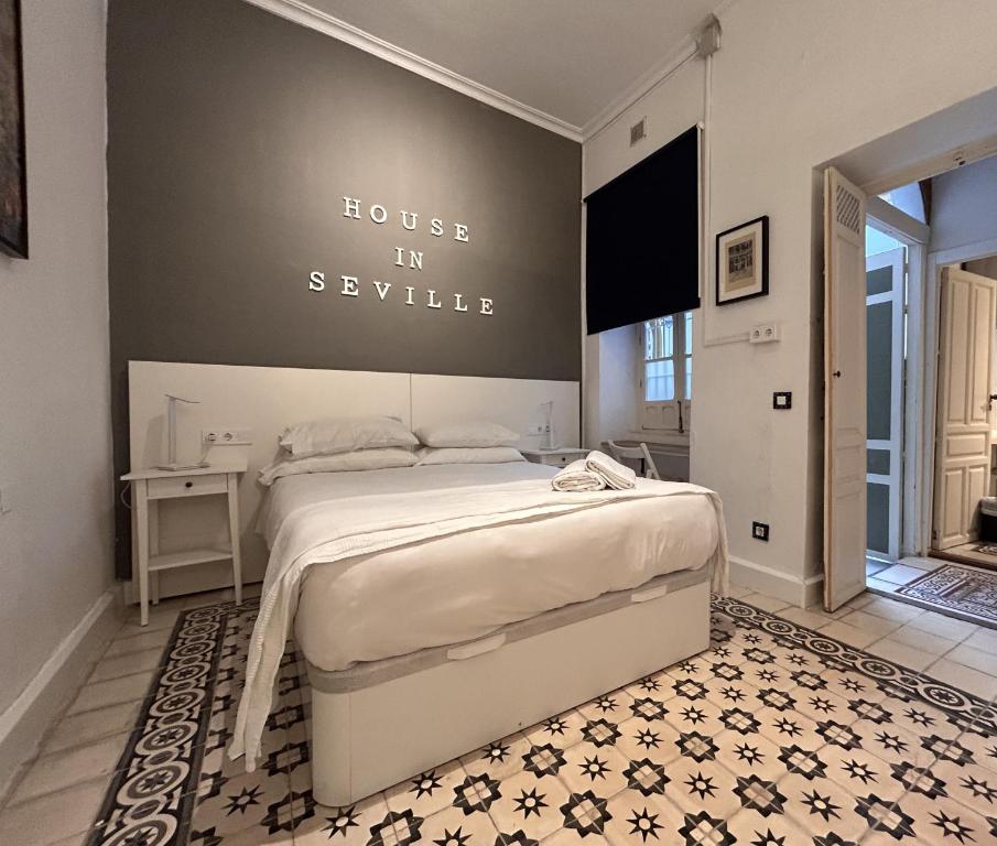 Home in Seville V33-B - 1